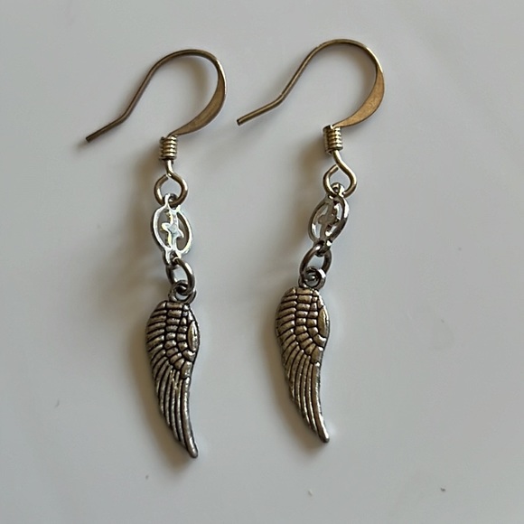EUC Silver Wings 1.75” Dainty Dangle Earrings - Picture 4 of 5